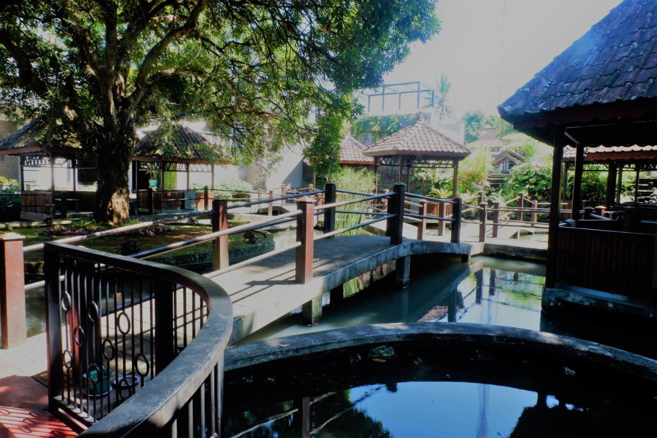 Hotel Minak Jinggo Banyuwangi  Exterior foto